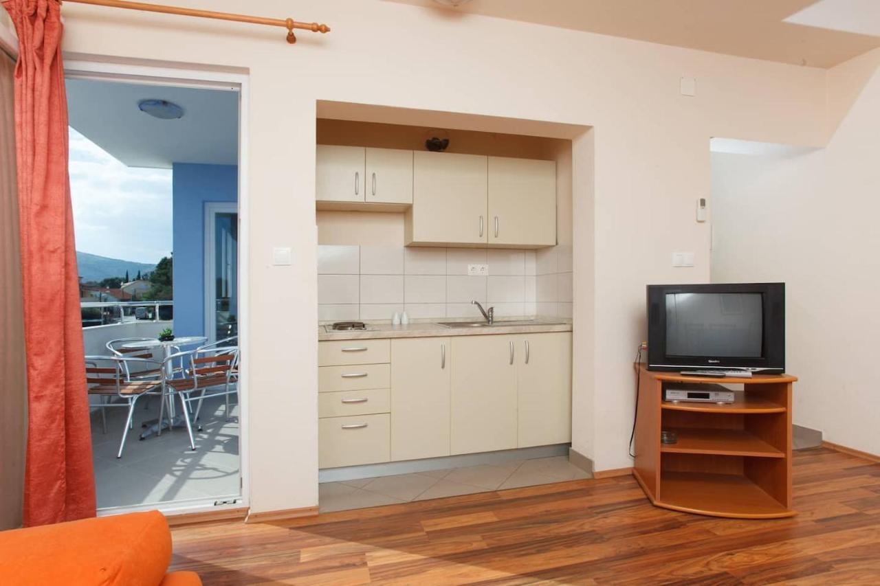 Fifty One Apartment Trogir Ngoại thất bức ảnh