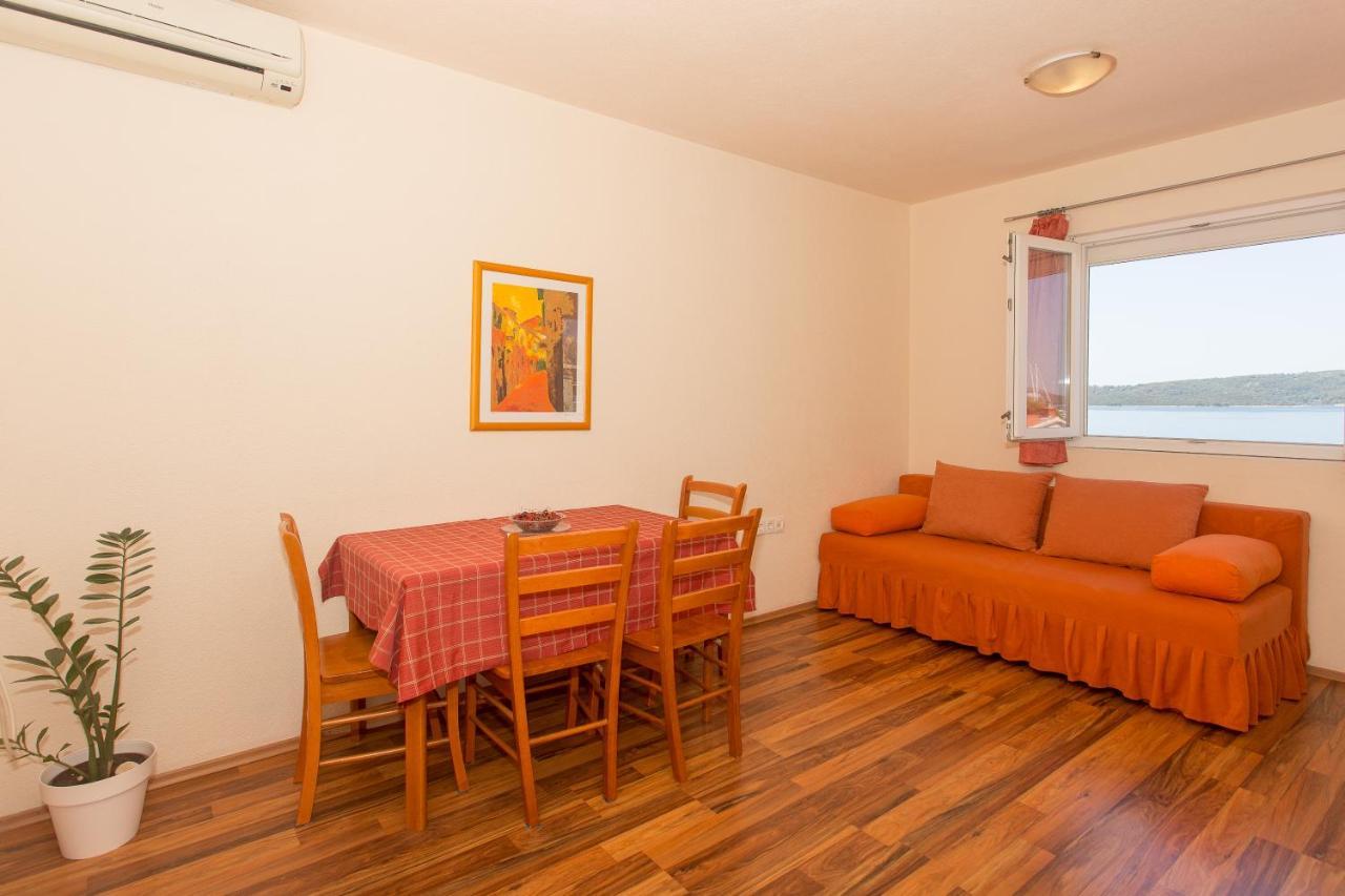 Fifty One Apartment Trogir Ngoại thất bức ảnh