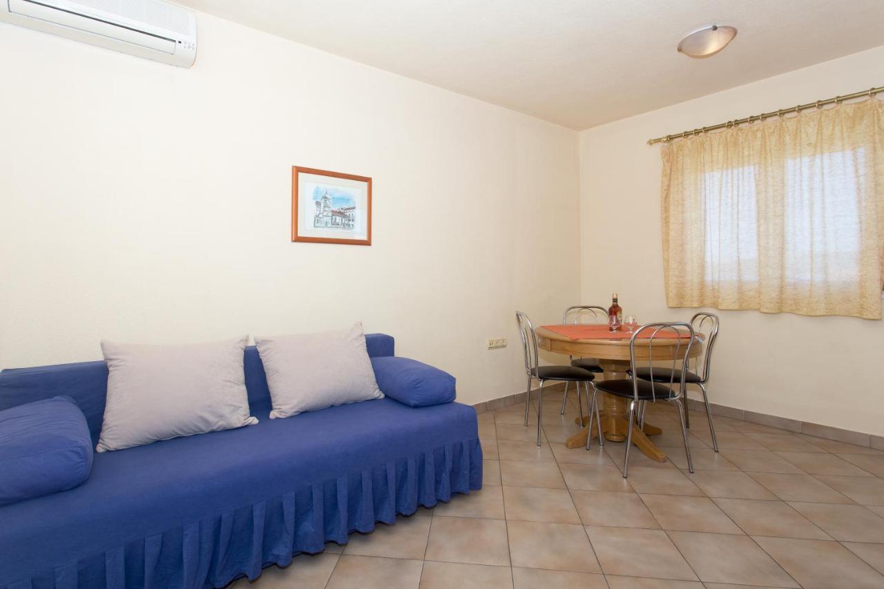 Fifty One Apartment Trogir Ngoại thất bức ảnh